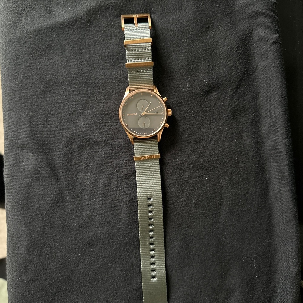 MVMT Voyager Men's Analog Watch with Dual Time Zones